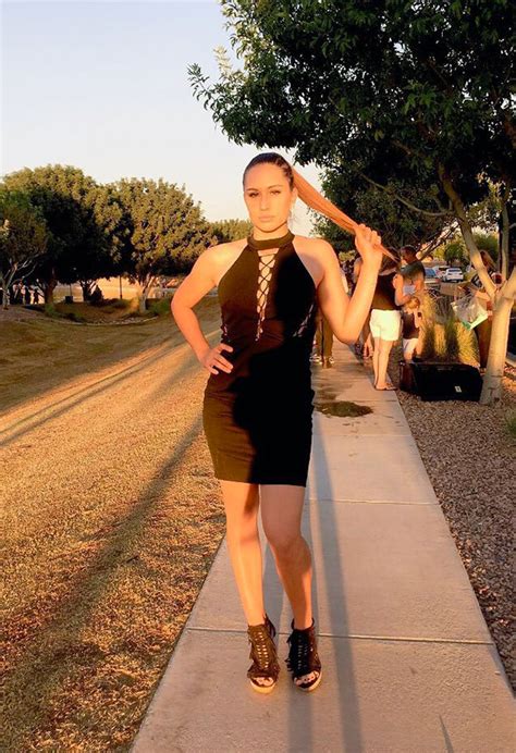 Hot Sexy Becca Longo Bikini Pics