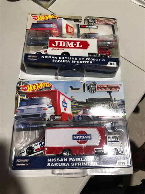 Set Of 2 Hot Wheels Team Transport Premium Nissan Skyline HT 2000GTX Datsun Fairlady Z Sakura