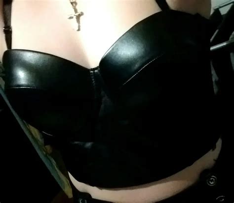 FREE SHIPPING Women Leather Bra Tops Gothic Push Up Bra Corsage Sexy Lingerie JKP Allkpop Shop