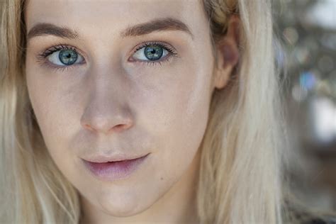 Holika Holika Naked Face Fitting Bb Stylelab