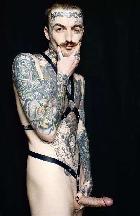 Hows Your Day Going Nudes Hotguyswithtattoos Nude Pics Org