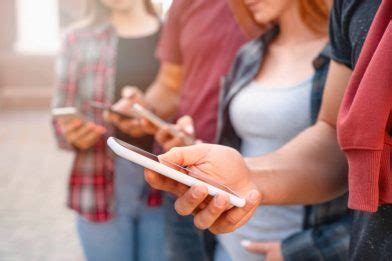 DTF Meaning | Examples, Slang Usage on SnapChat & TikTok | Findmykids