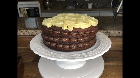 Naked Cake De Dois Brigadeiros YouTube