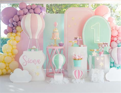 Hot Air Balloon Birthday Siena S Hot Air Balloon St Birthday Party Catch My Party Artofit