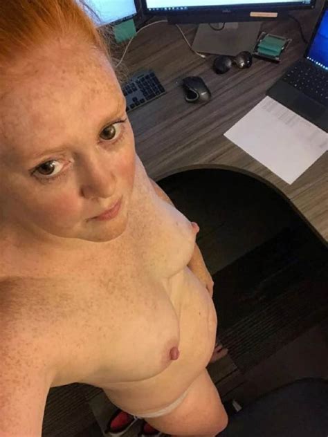 Swinging Tits B Porn Pic