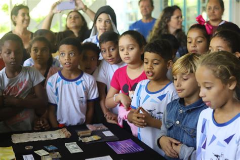 Escola Municipal Santa Paz Realiza Encontro De Numism Tica E