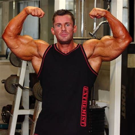 Worldwide Bodybuilders British Muscle Hero Stuart Core