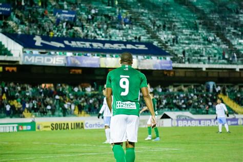 Da empolgação à impaciência falta de gols põe badalado ataque do