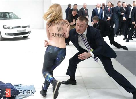 Putin Meets Femen Activists In Hannover ZB Porn