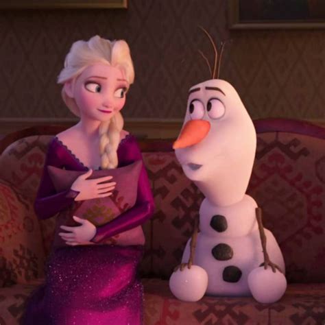 elsa  instagram  olaf     power  charade elsa