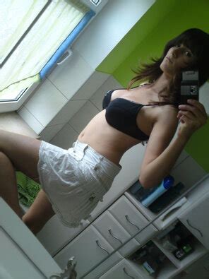 Sequential Scrn Caps To Make Animated GIFs Alex Grey 001 7 Porn Pic