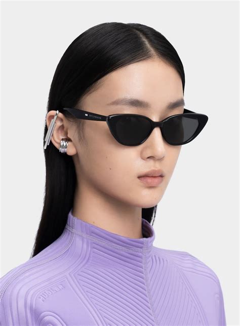 Mẫu Gọng Kính Hàn Quốc Hot Trend 2023 Được Giới Trẻ Săn Lùng