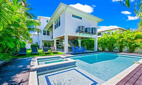 Blue Marlin - Vacation Rental in Anna Maria,FL | AMI Locals