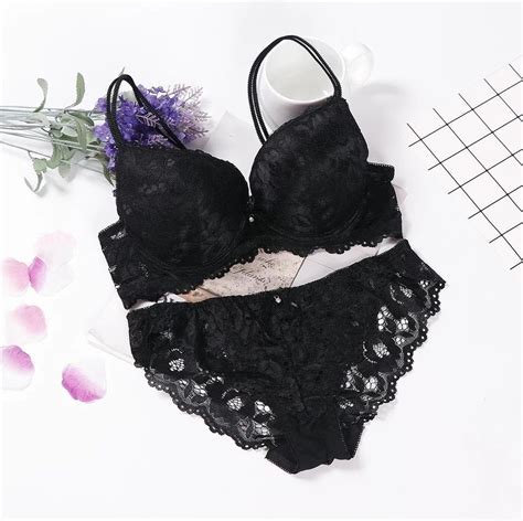 Sexy Lingerie Set In Zwart Kleur Met Push Up Beha En Een Kant Slipje Maat B Bol