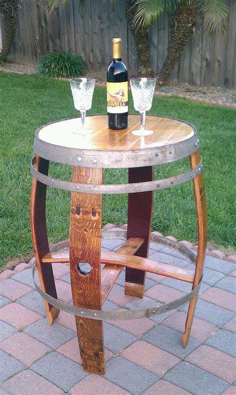 36 Creative DIY Ideas To Upcycle Old Wine Barrels Diy Wine Bar Diy