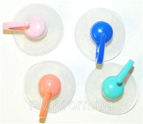 Присоска З Пластиковим Гачком — Купити Недорого на Bigl.ua (1477733618)