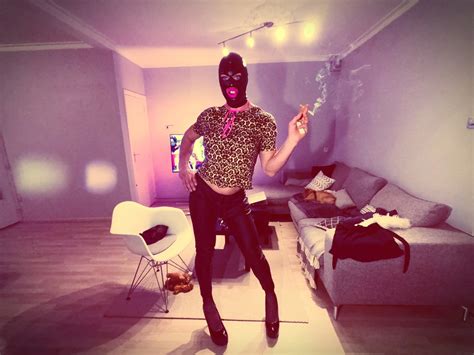 Perverse Latex Tranny Smoking Fetish Slut Shemale Ladyboy Porn Feat RaffaellaCarodo XHamster