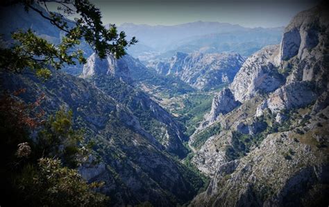 Desfiladero De La Hermida Cantabria La Hermida Pe Arrubia Espa A