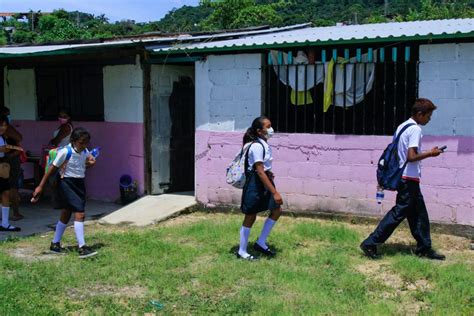 Hombres Armados Asaltan A Maestros En Primaria De Coyuca De Ben Tez