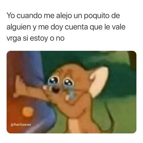 Yo en el camión pensando en porque vivo tan lejos Memes