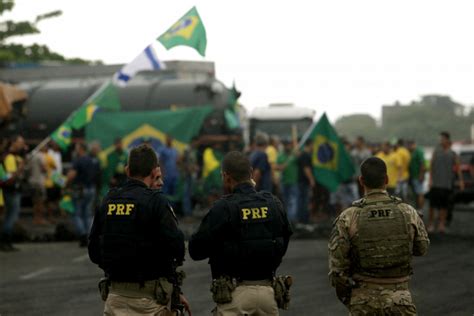 Polícia Rodoviária Federal informa que rodovias estão livres de bloqueios