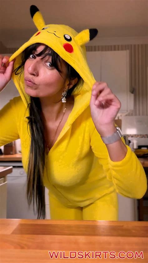 Aaliyah Yasin Aaliyah Yasin Aaliyahyasin Official Thatbritishg Rl Nude Onlyfans Instagram