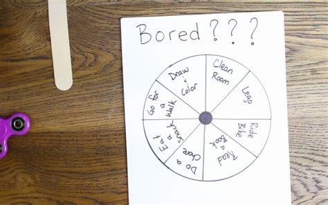 Kick Boredom to the Curb with this DIY Fidget Spinner Hack