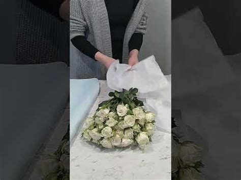 красивая упаковка букета🤍 - YouTube