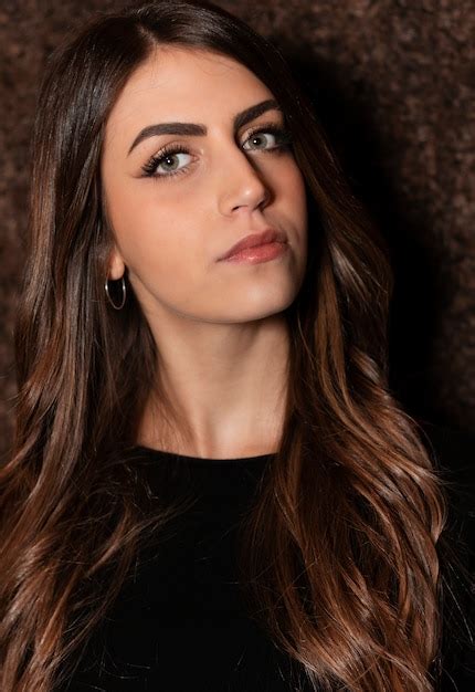 Premium Photo Portrait Of A Beautiful Brunette