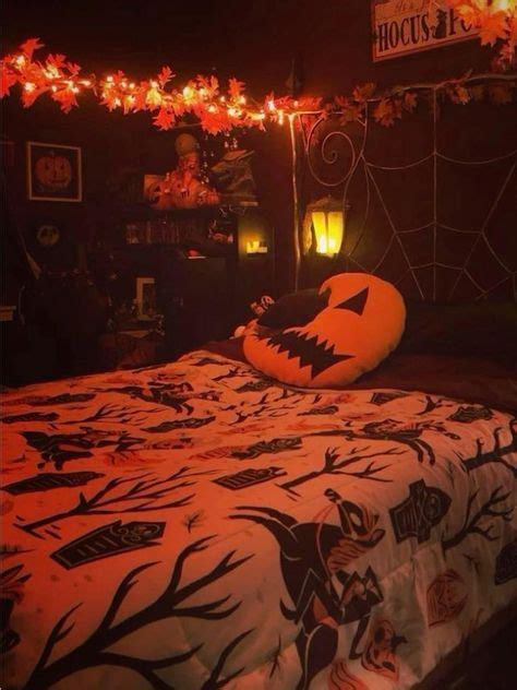 Halloween bedroom decor #fall fever