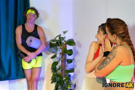 Ignore K Jennifer Mendez Too Tight Pants Gym Porn Pic