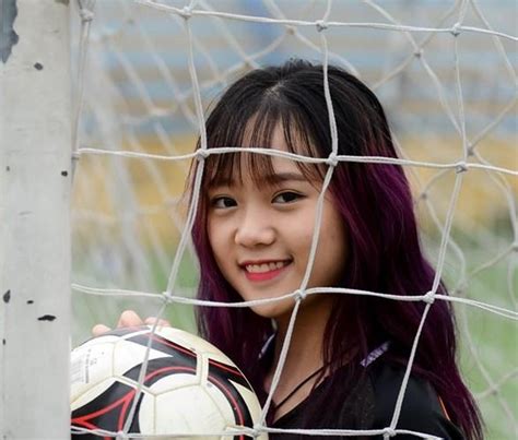 Streamer Mailinhzuto L Ai Ti U S V S Nghi P Hot Girl Ho Ng Mai Linh