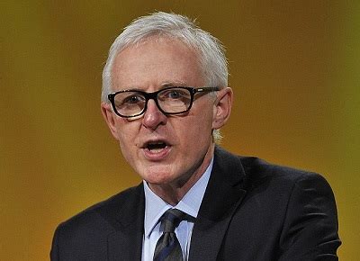 Politican Calls For Gay Peppa Pig