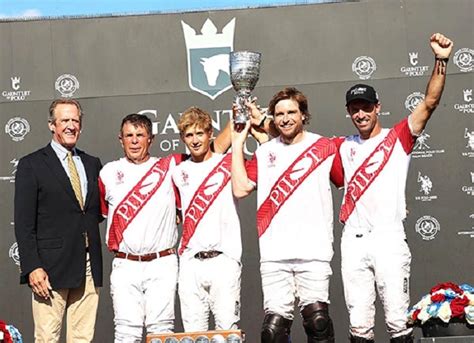 curtis pilot net worth