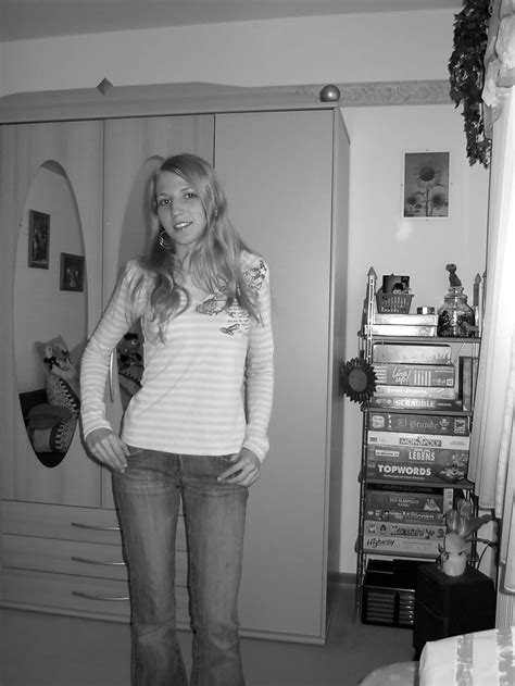 Blonde Schweizerin Porn Gallery 79385194