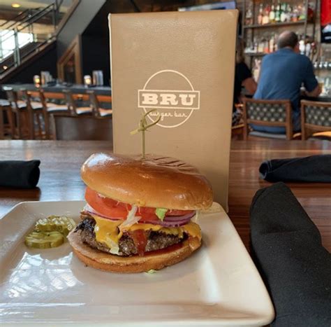 Bru Burger Bar – 614NOW