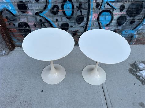Pair Of Mid Century Vintage White Laminate Tulip Side End Tables For