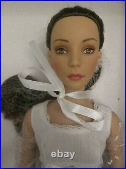 Euphemia Basic Tonner Doll Nrfb Cinderella Brunette Small Bust Bw Box Stand Tonner Tyler