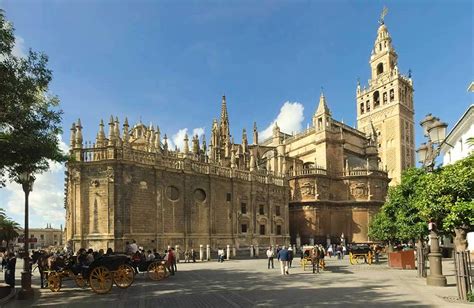 Los 10 monumentos de Sevilla más importantes ?️ | Cuentos de Viajes