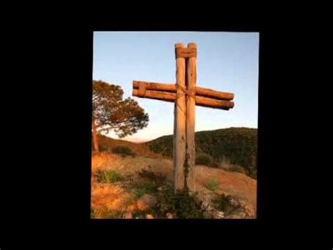 Letra Cruz De Madera De Los Huracanes Del Norte