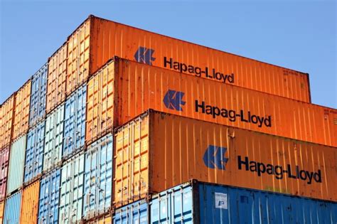 Hapag Lloyd Launches First Dry Container Tracking Product Live