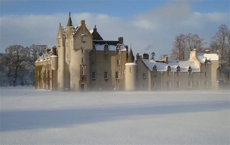 Ballindalloch Castle & Gardens - Visit Moray Speyside