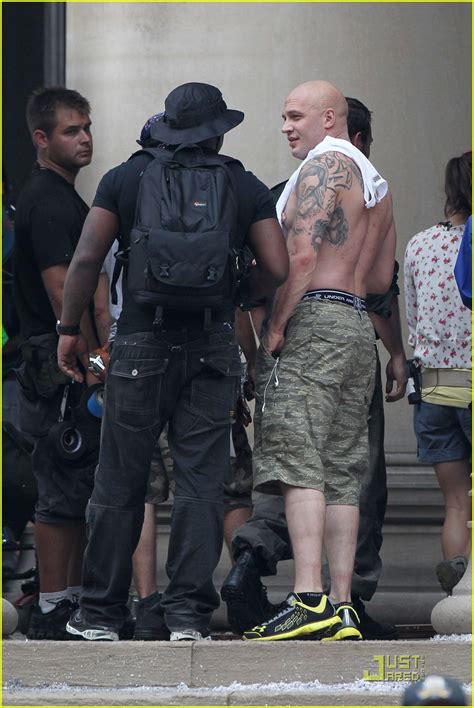 Shirtless Tom Hardy On The Set The Dark Knight Rises Tom Hardy