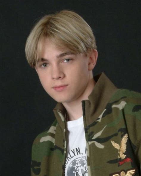 Pin By Abby Griffing Sauer On Jesse McCartney Jesse Mccartney Cute Celebrities Cute Gay Couples