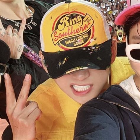 Pin By Em On Btssss Kim Taehyung Taehyung Cute Gay Couples