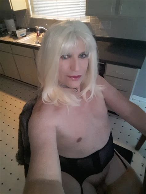 Blondes Have More Fun Nude Pics Xhamster