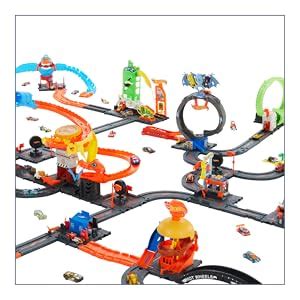 Hot Wheels Let S Race Netflix City Super Recharge Fuel Station Playset With Ev Chargers And