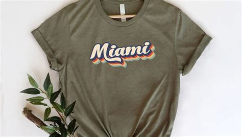 15 Best Miami Ts And Souvenirs You Will Love Florida Trippers