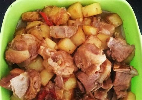 Resep Iga Kentang Masak Kecap Oleh Mommy Chloe Cookpad