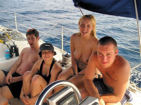 Amateur nude beach show Ñ rack sex pictures